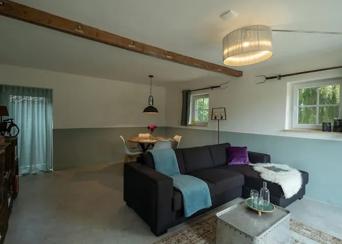 Aan De Rand Holiday home *